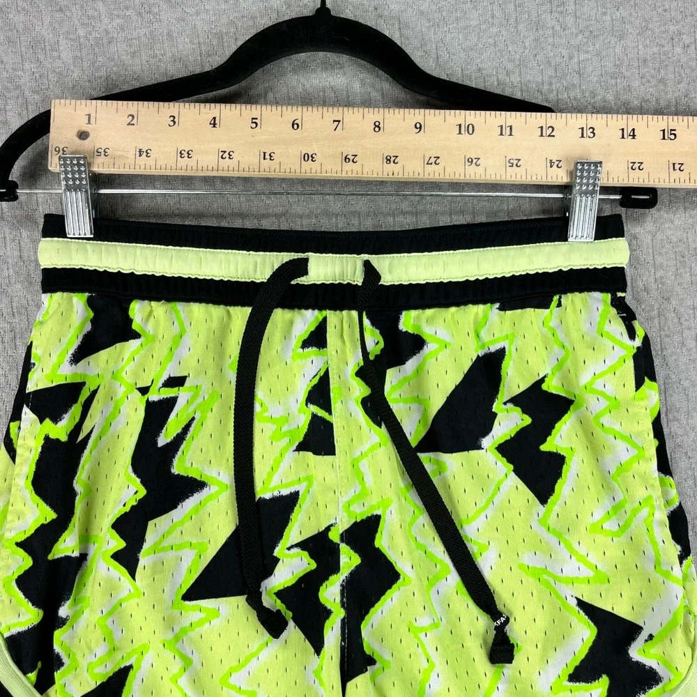 Michael Air Jordan Basketball Shorts Men M Neon Green Black Zig Zag Graphic Mesh